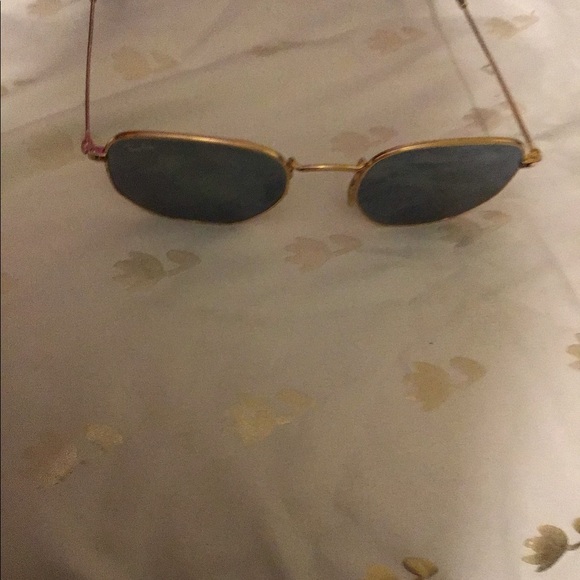 Raybans - Picture 2 of 5
